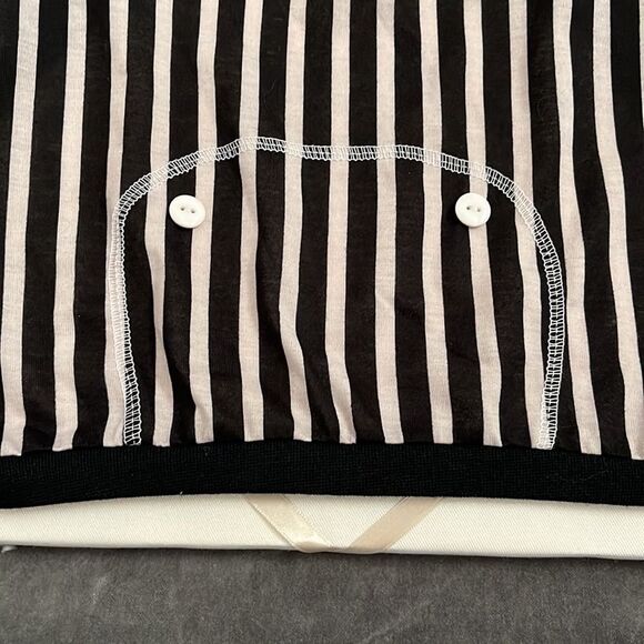 SILVER PAW DOG PJs BLACK and GRAY STRIPE SIZE LARGE - Picture 6 of 13